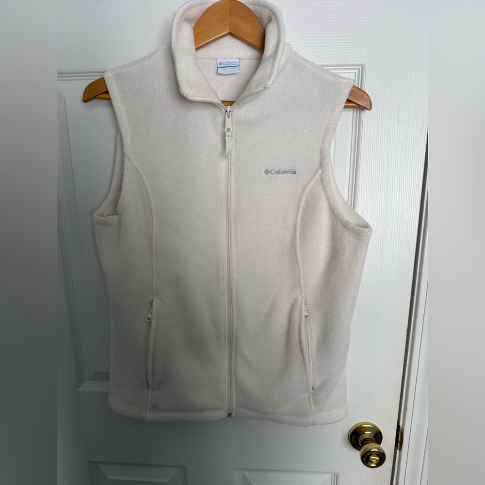 Columbia Cream Fleece Zip Vest